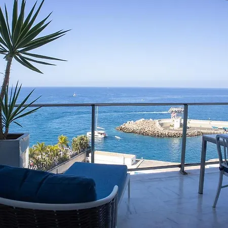 Marina Gran Canaria Aparthotel 4*