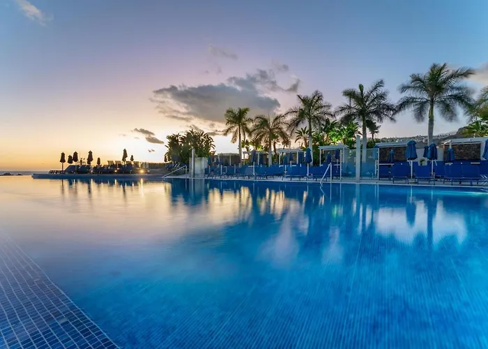 أجنحة مارينا 4*