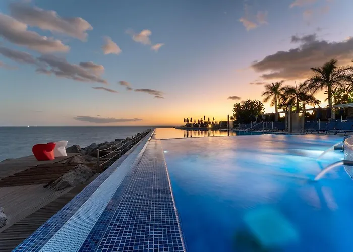 أجنحة مارينا 4* بورتو ريكو