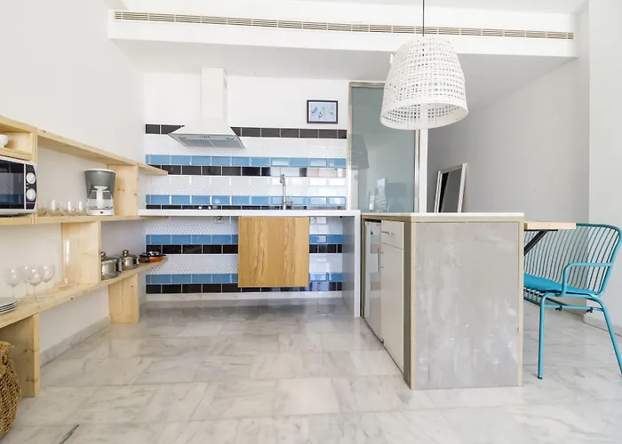 أجنحة مارينا شقة فندقية